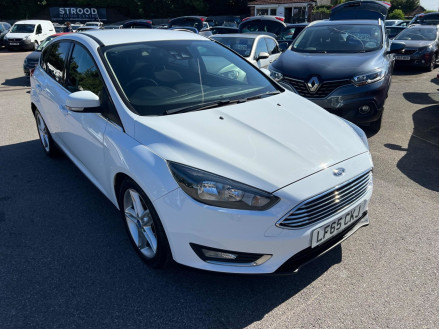 Ford Focus 1.0T EcoBoost Titanium Euro 6 (s/s) 5dr