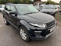 Land Rover Range Rover Evoque 2.0 eD4 SE Tech FWD Euro 6 (s/s) 5dr