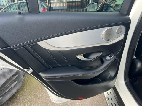 Mercedes-Benz GLC 4.0 GLC63 V8 BiTurbo AMG S (Premium Plus) SpdS MCT 4MATIC+ Euro 6 (s/s) 5dr 43