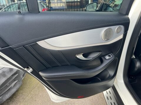 Mercedes-Benz GLC 4.0 GLC63 V8 BiTurbo AMG S (Premium Plus) SpdS MCT 4MATIC+ Euro 6 (s/s) 5dr 43