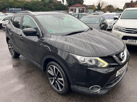 Nissan Qashqai 1.2 DIG-T Tekna XTRON 2WD Euro 6 (s/s) 5dr