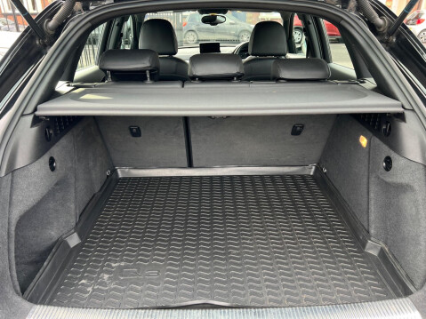 Audi Q3 1.4 TFSI S line S Tronic Euro 6 (s/s) 5dr 26