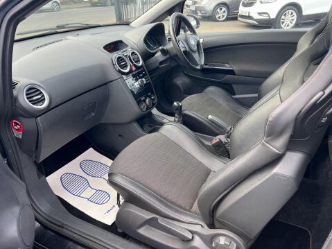 Vauxhall Corsa 1.4T 16V Black Edition Euro 5 (s/s) 3dr 18
