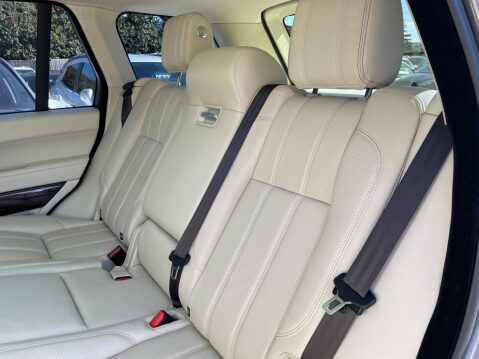 Land Rover Range Rover 4.4 SD V8 Vogue SE Auto 4WD Euro 6 (s/s) 5dr 26