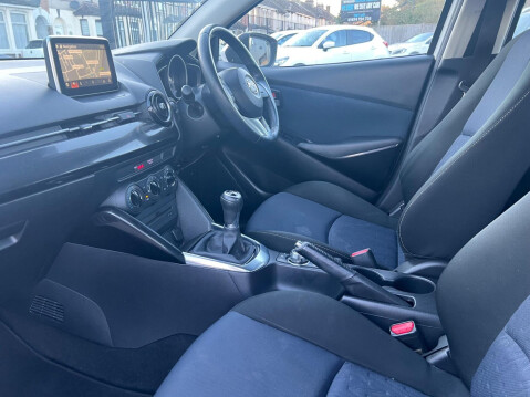 Mazda 2 1.5 SKYACTIV-G SE-L Euro 6 (s/s) 5dr 7