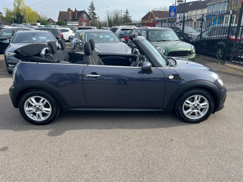 Mini Convertible 1.6 One Euro 6 2dr 8