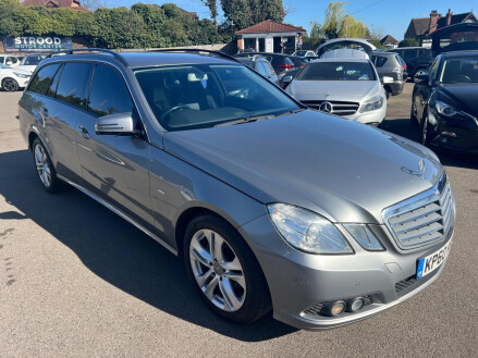 Mercedes-Benz E Class 2.1 E220 CDI BlueEfficiency SE Euro 5 5dr