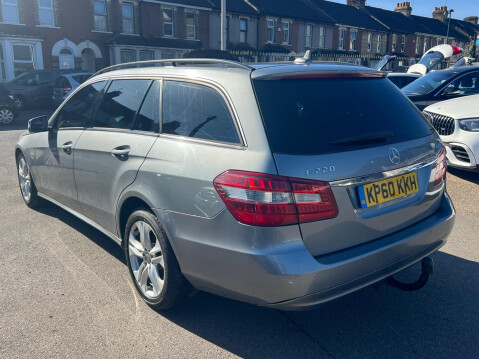 Mercedes-Benz E Class 2.1 E220 CDI BlueEfficiency SE Euro 5 5dr 4