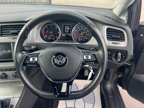 Volkswagen Golf 1.6 TDI BlueMotion Tech Match Edition DSG Euro 6 (s/s) 5dr 17