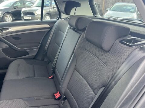 Volkswagen Golf 1.6 TDI BlueMotion Tech Match Edition DSG Euro 6 (s/s) 5dr 26