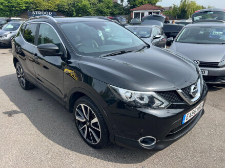 Nissan Qashqai 1.2 DIG-T Tekna 2WD Euro 6 (s/s) 5dr