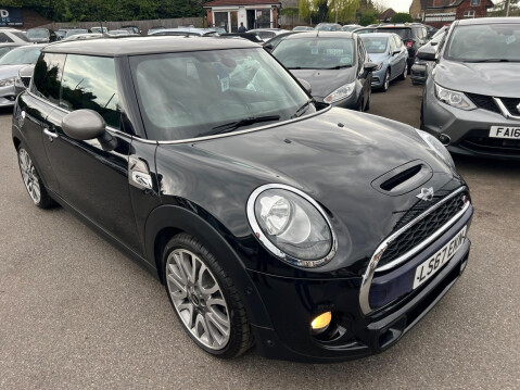 Mini Hatch 2.0 Cooper S Seven Auto Euro 6 (s/s) 3dr 1