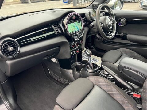 Mini Hatch 2.0 Cooper S Seven Auto Euro 6 (s/s) 3dr 28