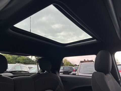 Mini Hatch 2.0 Cooper S Seven Auto Euro 6 (s/s) 3dr 33
