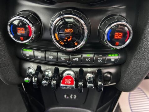 Mini Hatch 2.0 Cooper S Seven Auto Euro 6 (s/s) 3dr 37