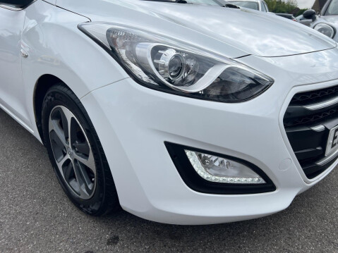 Hyundai i30 1.6 SE Auto Euro 6 5dr 12
