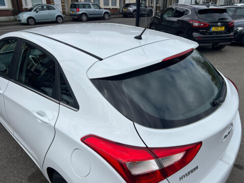 Hyundai i30 1.6 SE Auto Euro 6 5dr 15