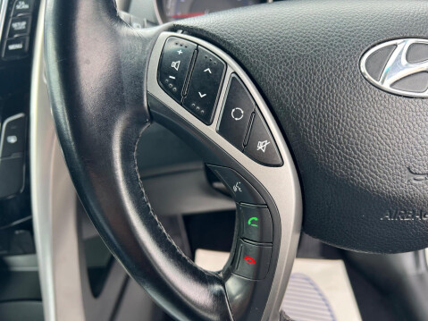 Hyundai i30 1.6 SE Auto Euro 6 5dr 19