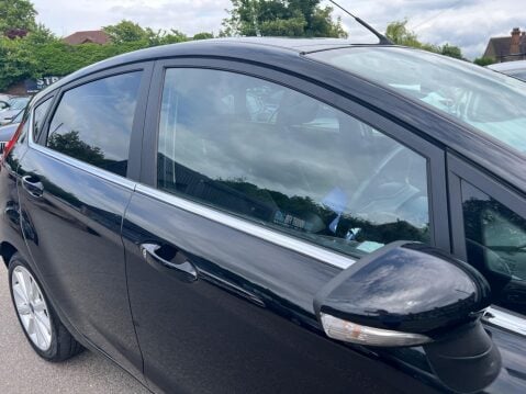Ford Fiesta 1.0T EcoBoost Titanium Euro 6 (s/s) 5dr 13