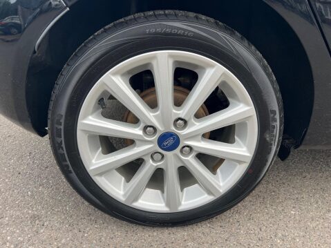 Ford Fiesta 1.0T EcoBoost Titanium Euro 6 (s/s) 5dr 17