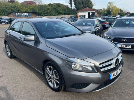Mercedes-Benz A Class 1.6 A200 BlueEfficiency Sport 7G-DCT Euro 6 (s/s) 5dr