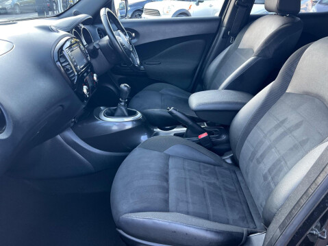 Nissan Juke 1.2 DIG-T N-Connecta Euro 6 (s/s) 5dr 24