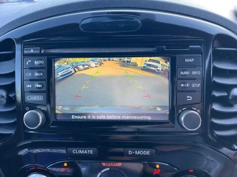 Nissan Juke 1.2 DIG-T N-Connecta Euro 6 (s/s) 5dr 32