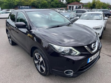 Nissan Qashqai 1.2 DIG-T n-tec 2WD Euro 5 (s/s) 5dr