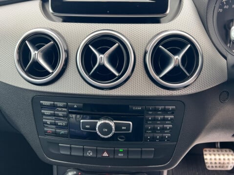 Mercedes-Benz B Class 1.8 B200 CDI Sport 7G-DCT Euro 5 (s/s) 5dr 38