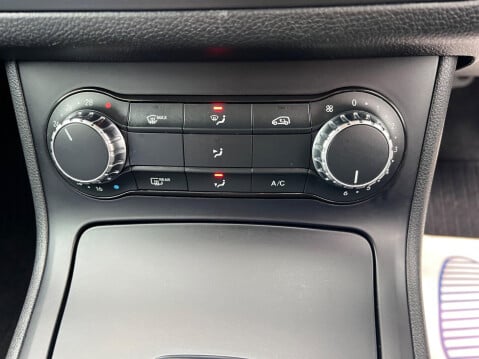 Mercedes-Benz B Class 1.8 B200 CDI Sport 7G-DCT Euro 5 (s/s) 5dr 39
