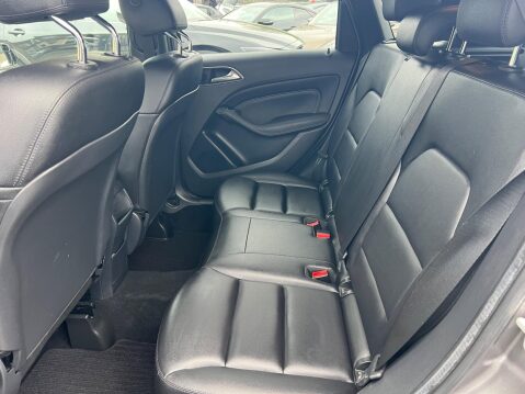 Mercedes-Benz B Class 1.8 B200 CDI Sport 7G-DCT Euro 5 (s/s) 5dr 32