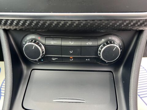Mercedes-Benz A Class 2.0 A250 Engineered by AMG 7G-DCT 4MATIC Euro 6 (s/s) 5dr 43