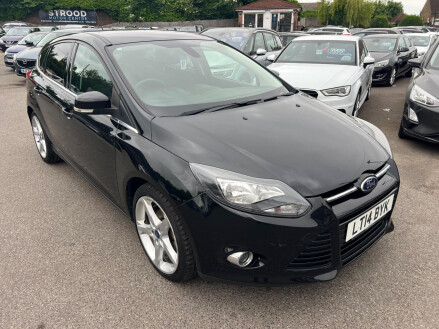 Ford Focus 1.0T EcoBoost Titanium Navigator Euro 5 (s/s) 5dr