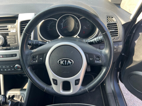 Kia Venga 1.4 2 Euro 6 (s/s) 5dr 12
