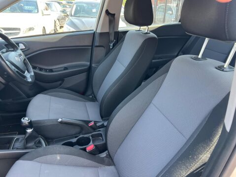 Hyundai i20 1.2 SE Launch Edition Euro 6 (s/s) 5dr 13