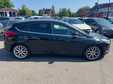 Ford Focus 1.0T EcoBoost Titanium X Auto Euro 6 (s/s) 5dr 7