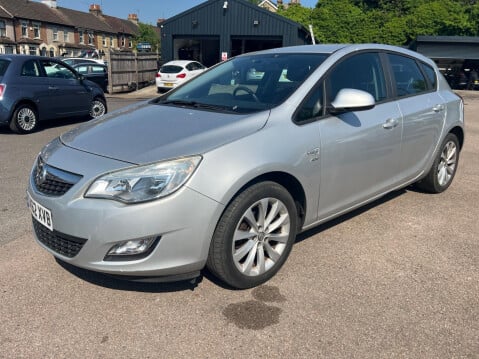 Vauxhall Astra 1.4 16v Active Euro 5 5dr 7