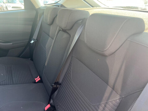 Ford Focus 1.6 Titanium Powershift Euro 6 5dr 14