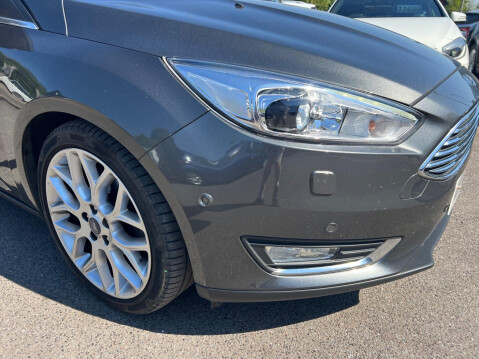 Ford Focus 1.0T EcoBoost Titanium X Auto Euro 6 (s/s) 5dr 12