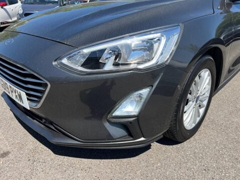 Ford Focus 1.0T EcoBoost Titanium Euro 6 (s/s) 5dr 10