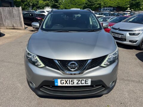 Nissan Qashqai 1.2 DIG-T Tekna 2WD Euro 5 (s/s) 5dr 2