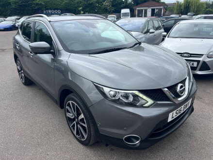 Nissan Qashqai 1.2 DIG-T Tekna 2WD Euro 6 (s/s) 5dr