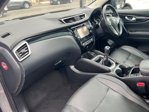 Nissan Qashqai 1.2 DIG-T Tekna 2WD Euro 6 (s/s) 5dr 23