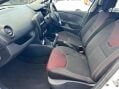 Renault Clio 1.2 16V Play Euro 6 5dr 26