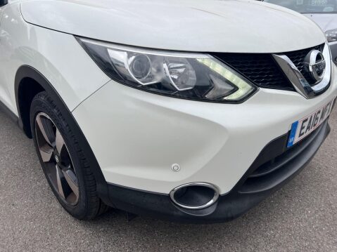 Nissan Qashqai 1.2 DIG-T N-Connecta 2WD Euro 6 (s/s) 5dr 12