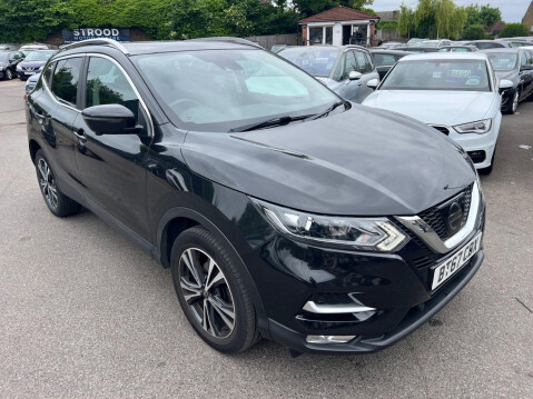 Nissan Qashqai 1.2 DIG-T N-Connecta Euro 6 (s/s) 5dr 1