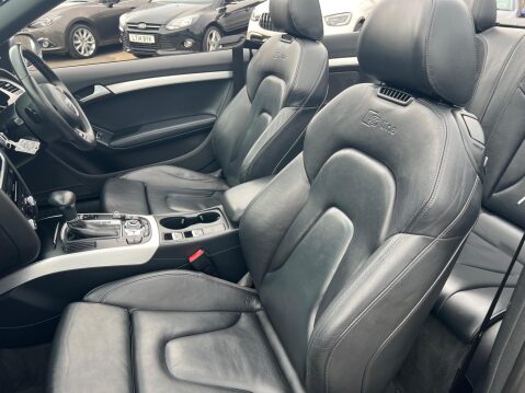 Audi A5 3.0 TDI V6 S line S Tronic quattro Euro 5 (s/s) 2dr 30