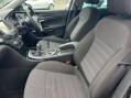 Vauxhall Insignia 1.8i SRi Nav Euro 6 5dr 13