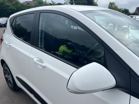 Hyundai i10 1.0 Premium Euro 6 5dr 14
