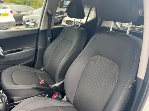 Hyundai i10 1.0 Premium Euro 6 5dr 24